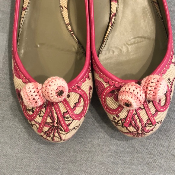 Flats - Picture 3 of 3